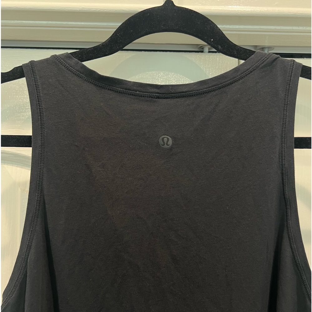 Lululemon Split Front Flowy Tank - image 4